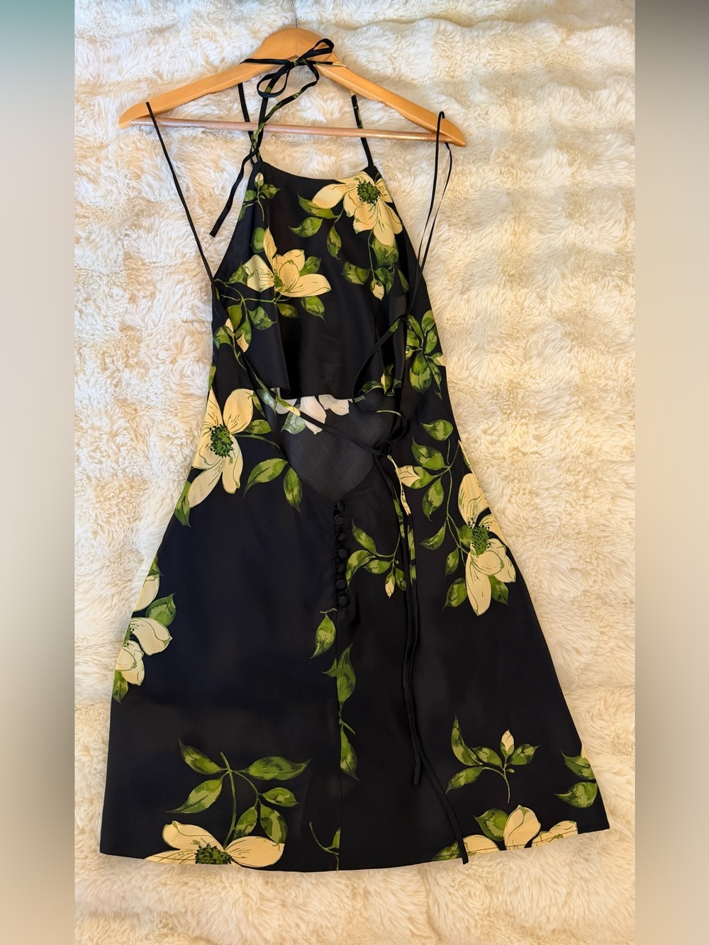 Reformation Jennis Silk Dress In Mood For Love, NWOT, NEVER WORN, NO FLAWS. - Picture 13 of 15